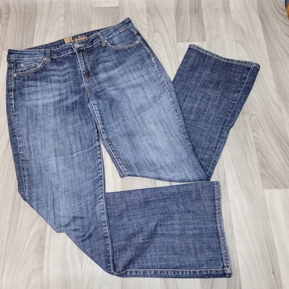 Kut From the Kloth Womens Boot Cut Jeans Size 10 Stretch KP011FJMX5 - Picture 3 of 13